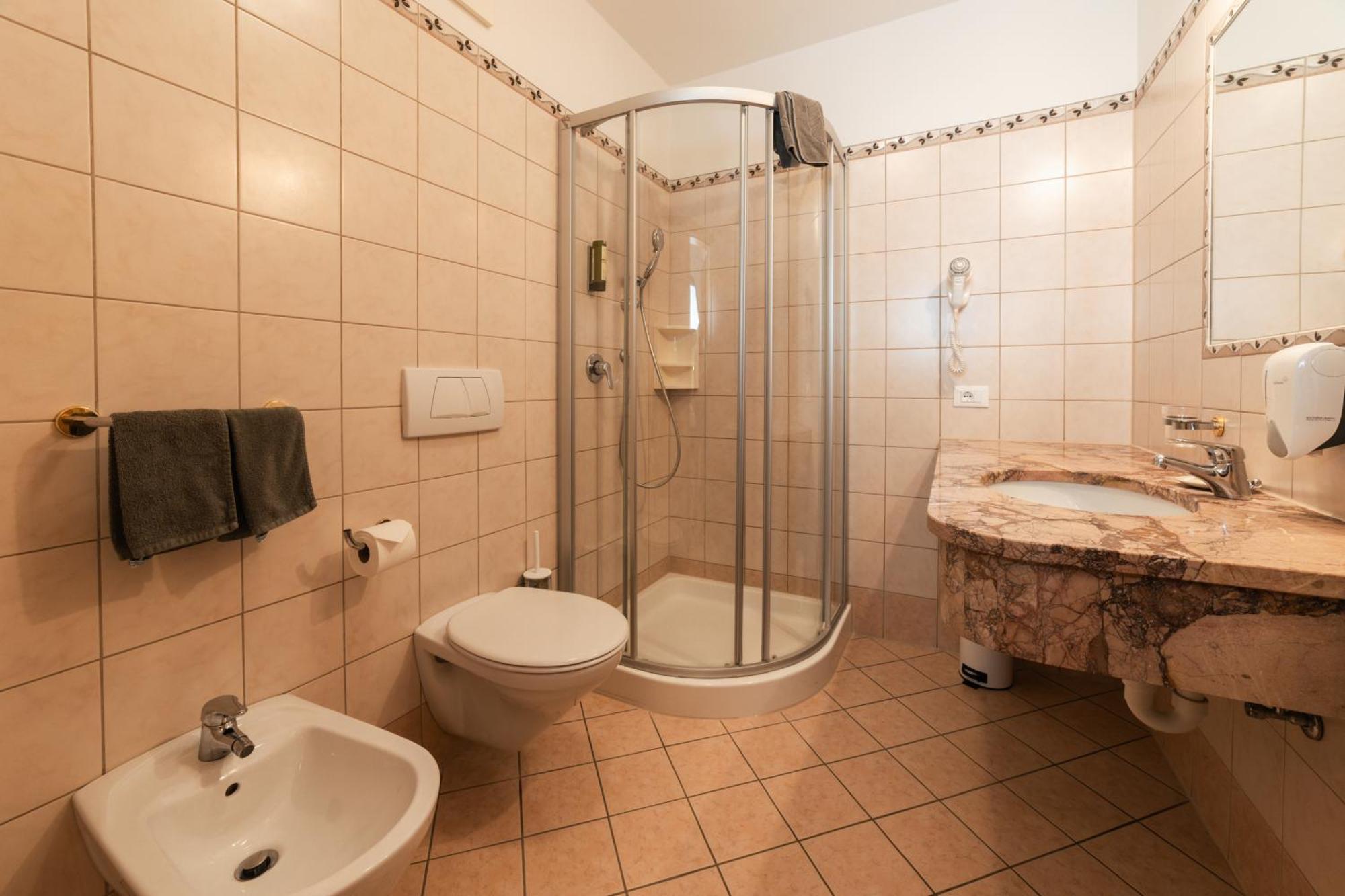 Hotel Luech Da Pcei San Cassiano  Esterno foto